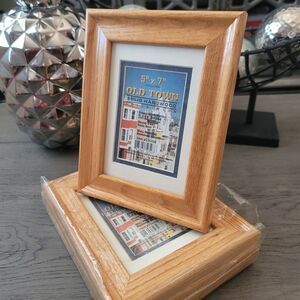 New Vintage 5 X 7 Picture Frame Wall Mount Tabletop Solid Oak 4 Pack 90s
